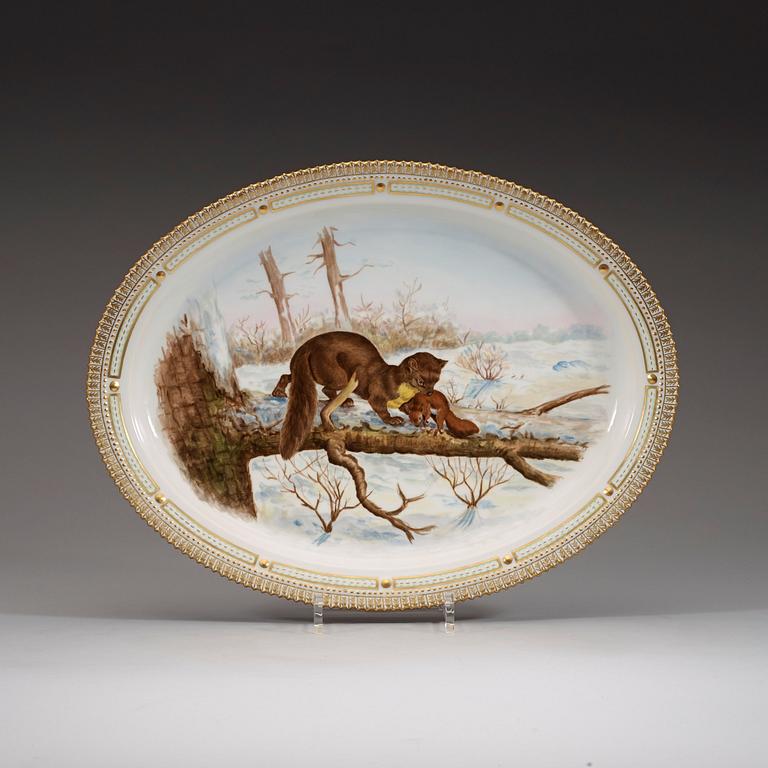 A set of three Royal Copenhagen 'Fauna Danica' plates, 20th Century.