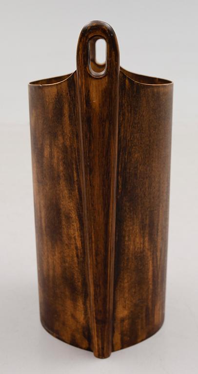 PAPPERSKORG, P.S. Heggen, Nordfjordeid, Norge, 1900-talets andra hälft.