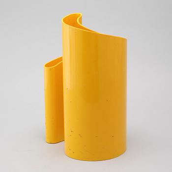 A 1970s "Deda" vase, designed by Giotto Stoppino for Heller.