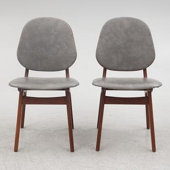 Arne Hovmand-Olsen,  a set of six model 75 chairs, Mogens Kold Møbelfabrik, Denmark 1960s.
