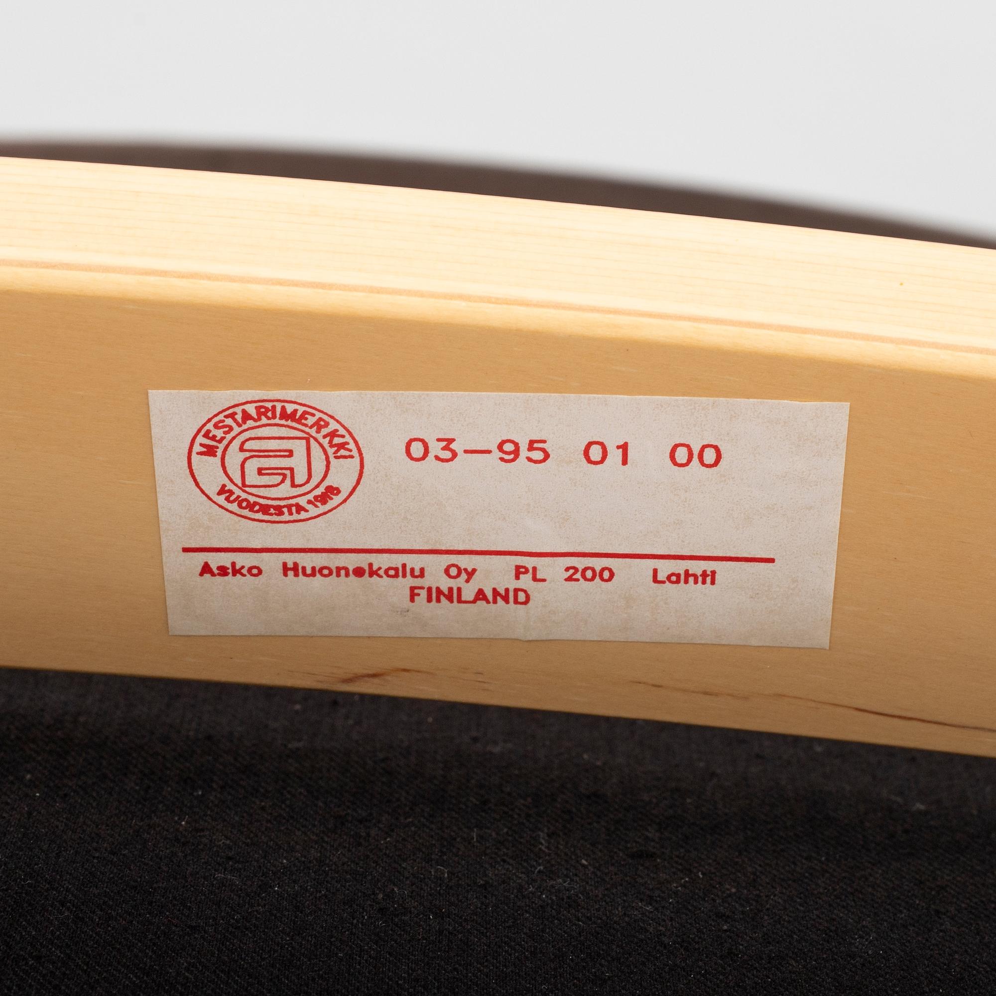 Fåtölj, "Harlekiini", Asko.