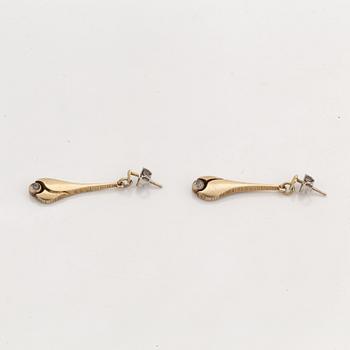 Ett set med collier och örhängen, sterling silver, Kultasepät Sten & Laine. Finland.