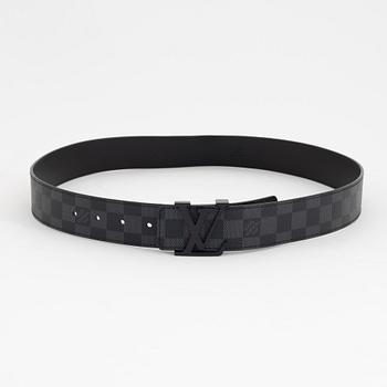 Louis Vuitton, a Damier Graphite 'LV Initiales' belt, size 95, 2009.