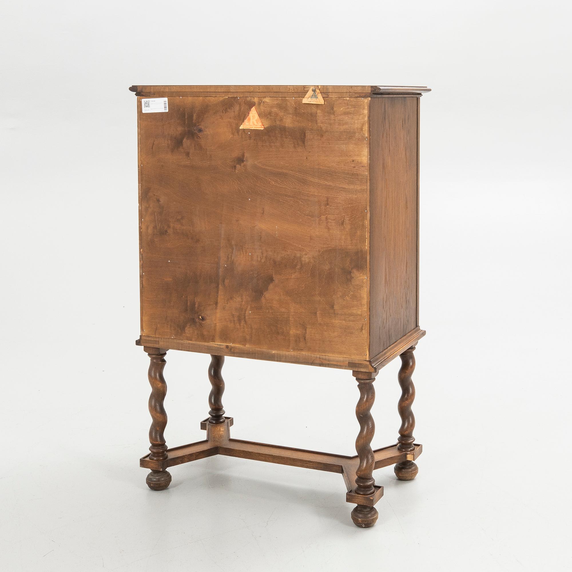 Barskåp, Swedish Grace, Reiners Möbler, Mjölby, daterat 1947.