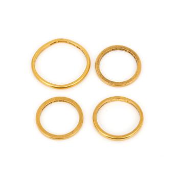 RINGAR, 4 st, 23 k guld, ca 15,5 g.