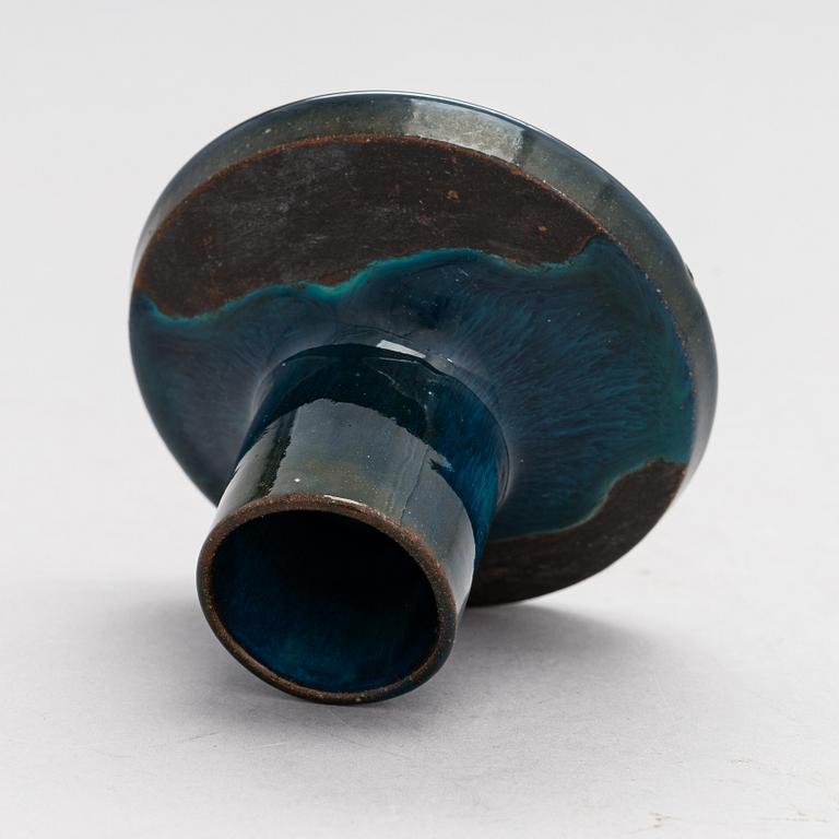 Alfred William Finch, a match holder, around year 1900 by Iris Finland.