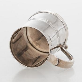 Mugg, sterlingsilver, Garrard & Co Ltd, Sheffield 1961.