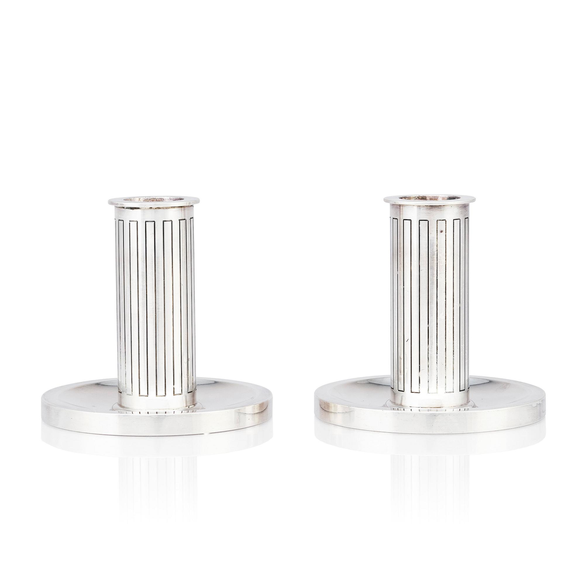 Sigvard Bernadotte, ljusstakar, ett par, Köpenhamn 1945-77, sterlingsilver, modell 923.