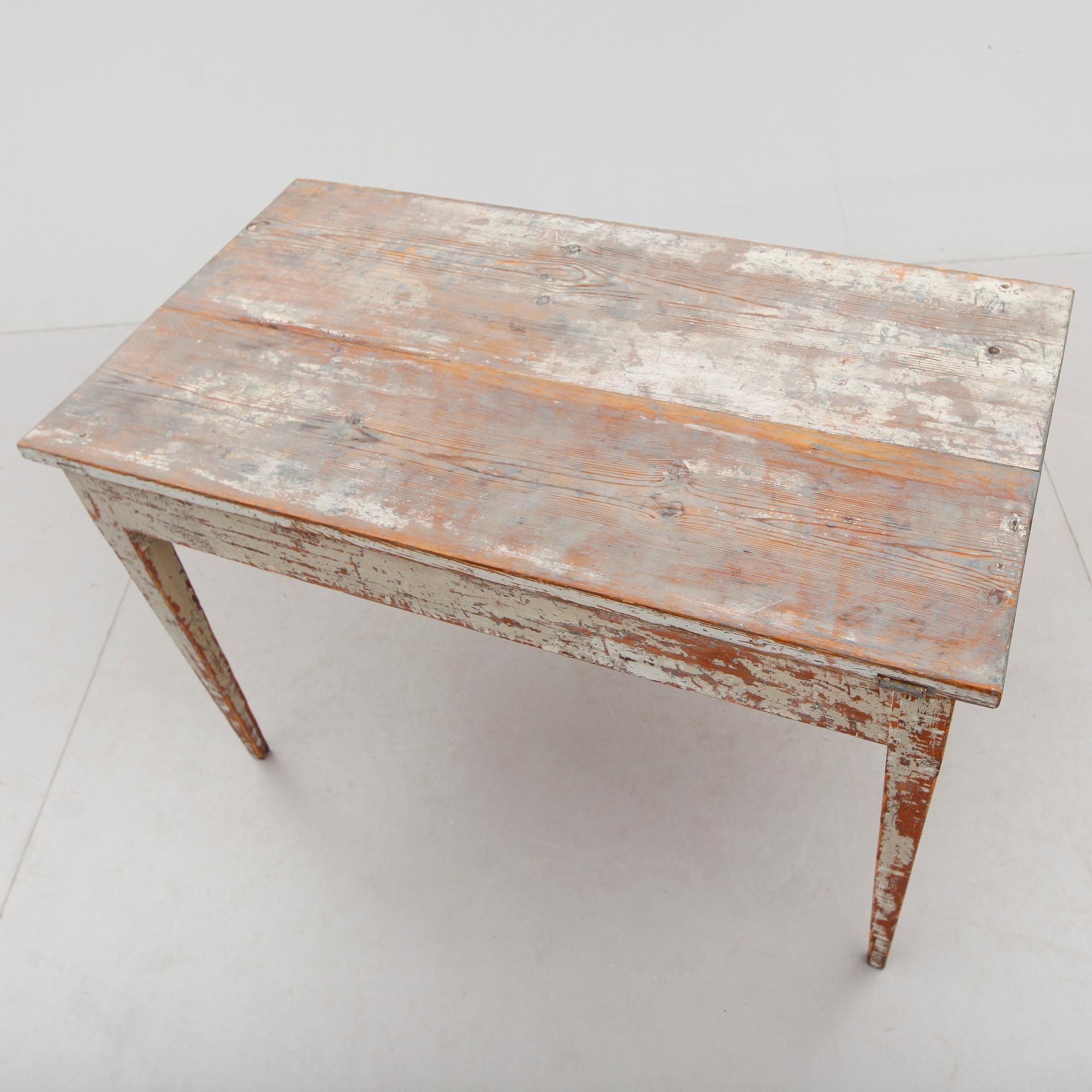 BORD, gustavianskt, omkring år 1800.