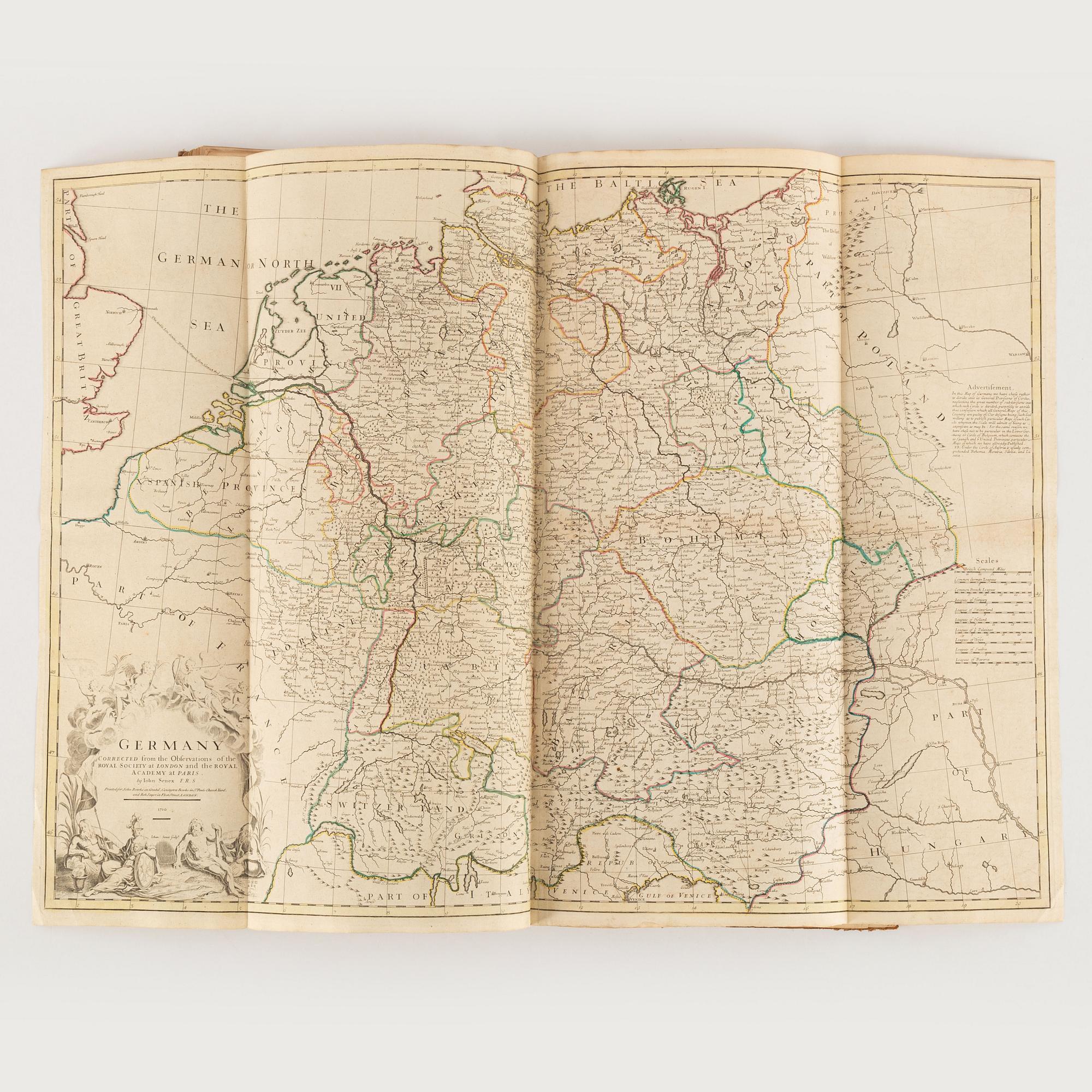 Atlas with 32 engraved maps.