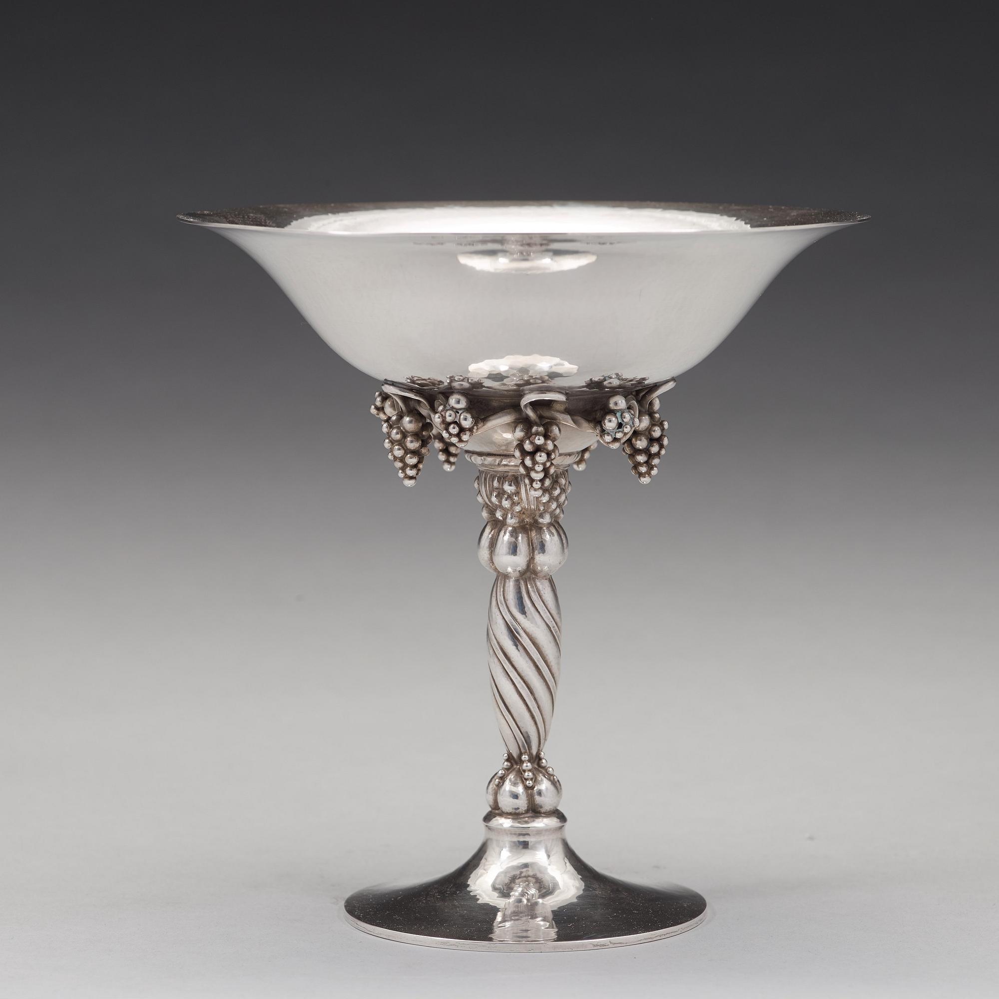 Georg Jensen, skål på fot, Köpenhamn efter 1945, sterling, design nr 263.