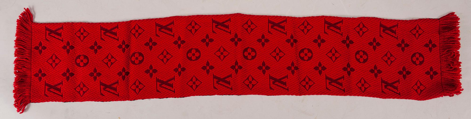 HALSDUK, Louis Vuitton.