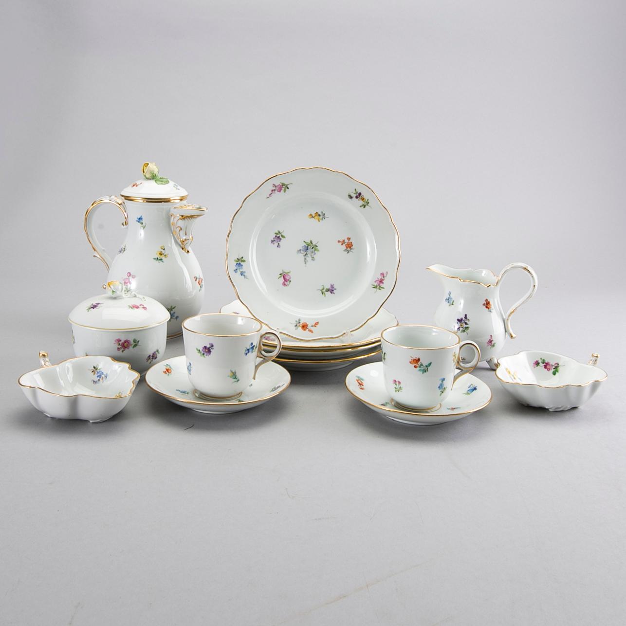 A 12 pcs Mesissen porcelain service.