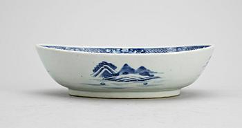 SKÅL, porslin, Qianlong, Kina 1700-tal.