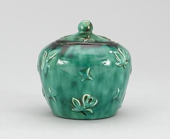 957. KRUKA med LOCK, keramik. W.Kåge, Gustavsberg 1928.