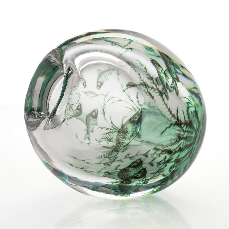 Edward Hald, vas, "Fiskgraal", signerad.