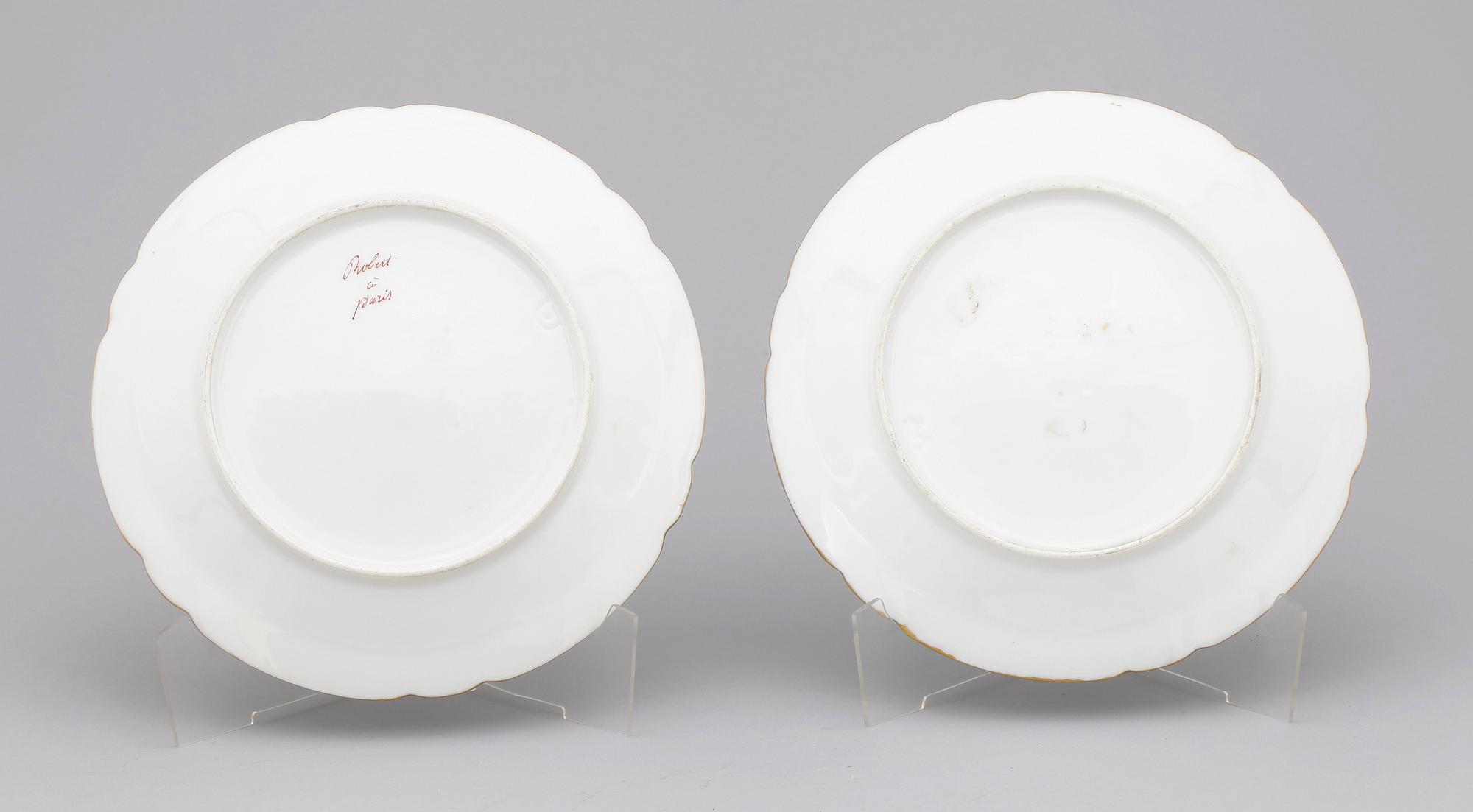 TALLRIKAR, ett par, porslin, empire, 1800-tal.