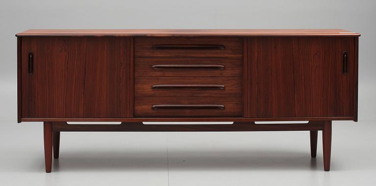 SIDEBOARD, Troeds, Bjärnum, 1950-tal.