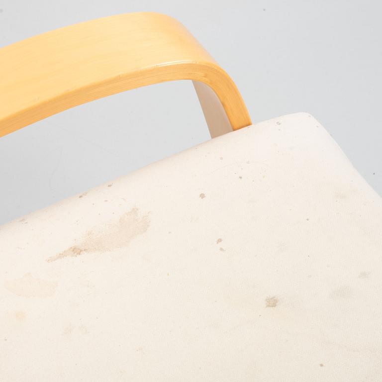 Alvar Aalto, a 'Tank chair', model 400, Artek, Finland, 2006.