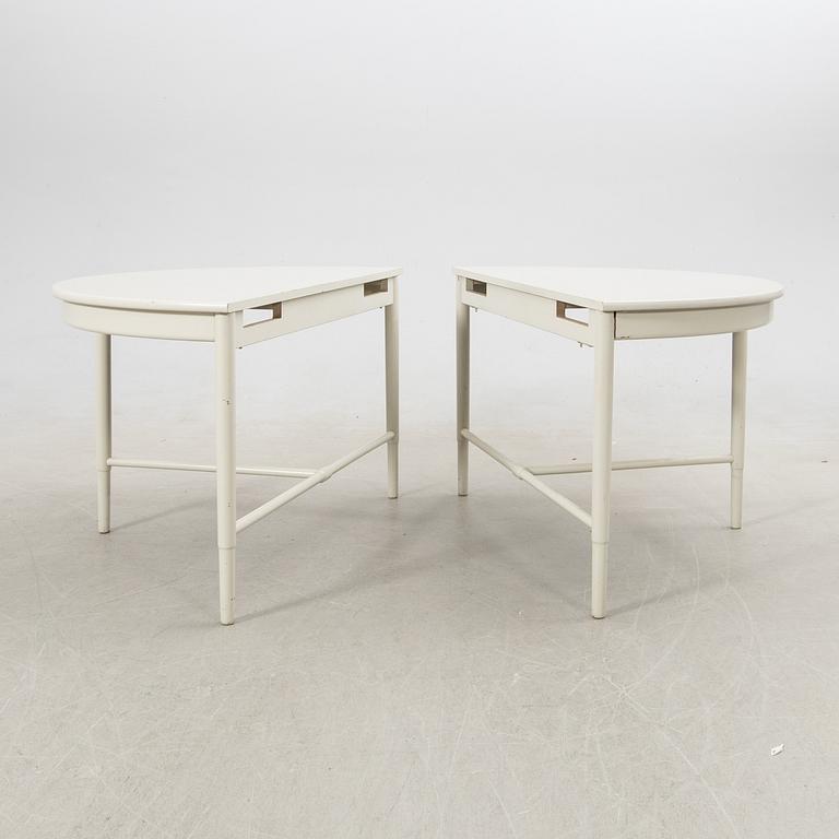 Kerstin Hörlin-Holmquist, dining table, Triva, Nordiska Kompaniet, mid-20th century.