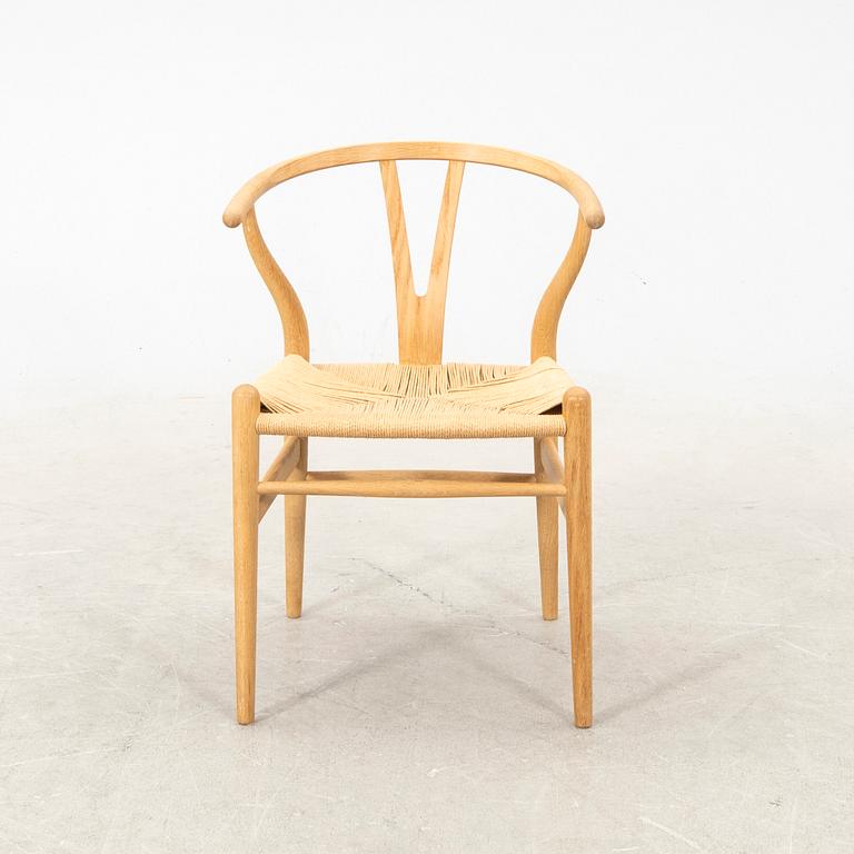 Hans J Wegner, karmstol, "CH 24"/ "Y-stolen", Carl Hansen & Son, Odense, Danmark, numrerad.