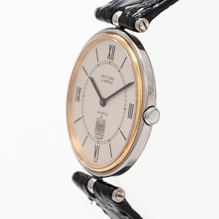 Van Cleef & Arpels, La Collection, "UAE Hawk of Quraish Dial", rannekello, 31,5 mm.
