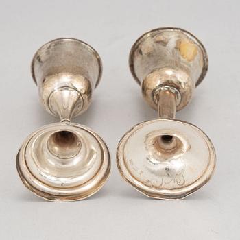 Two Swedish 19th century silver cups, mark of Christoffer Nordin, Hudiksvall (1819-58), Magnus Wallengren, Halmstad 1815.