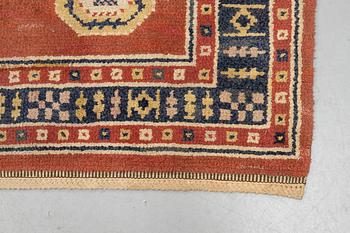 Märta Måås-Fjetterström, a carpet, "Röd Flossa", knotted pile, ca 300 x 272 cm, signed AB MMF.