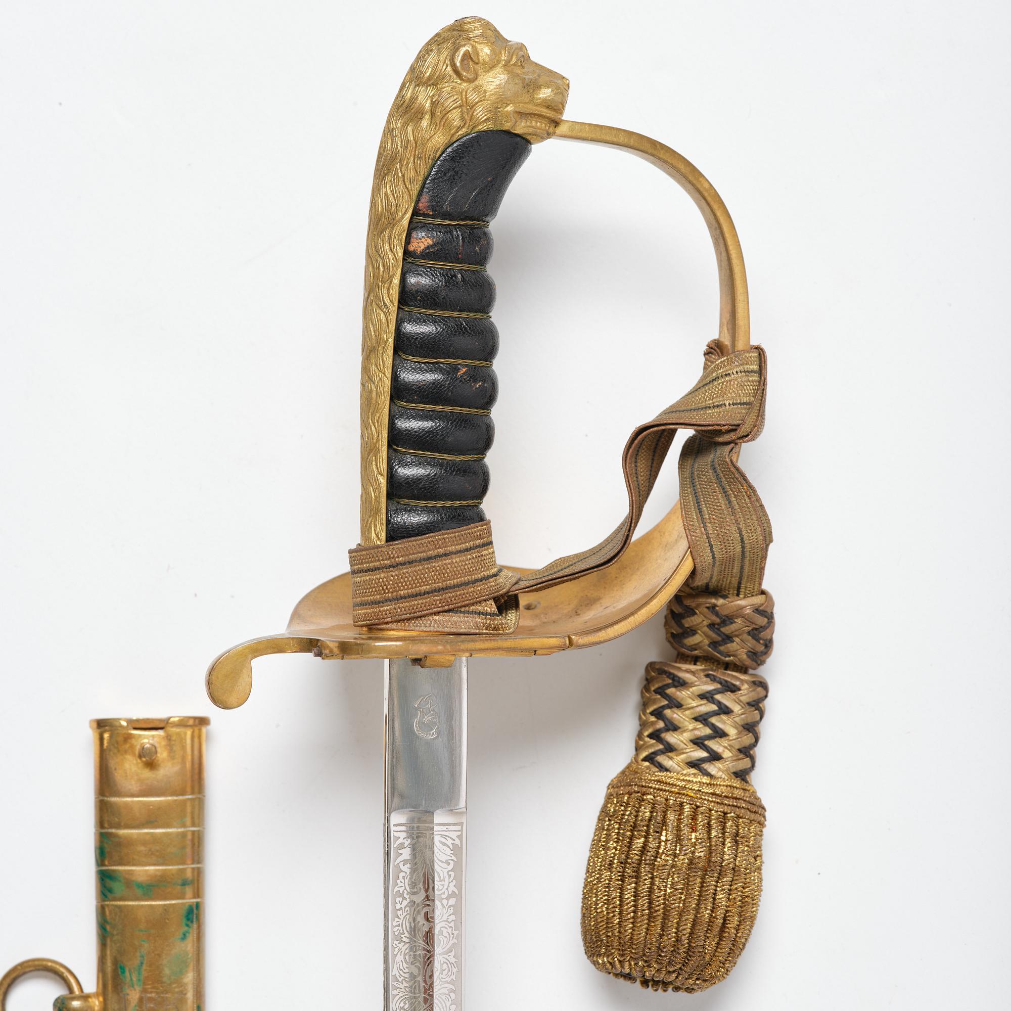 Sabel svensk, m/1915 för sjöofficer, med balja.