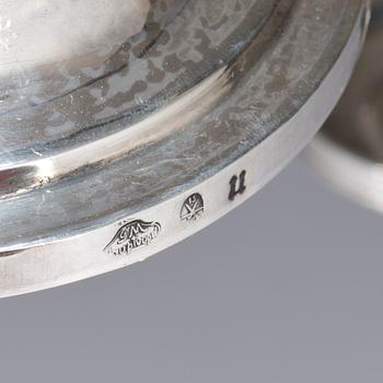 LJUSSTAKAR, ett par, silver, Gotthelf Moritz Hauptvogel, Dresden 1795? Vikt ca 640g.