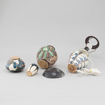 HERMANN AUGUST KÄHLER, five pieces of earthenware, signed.