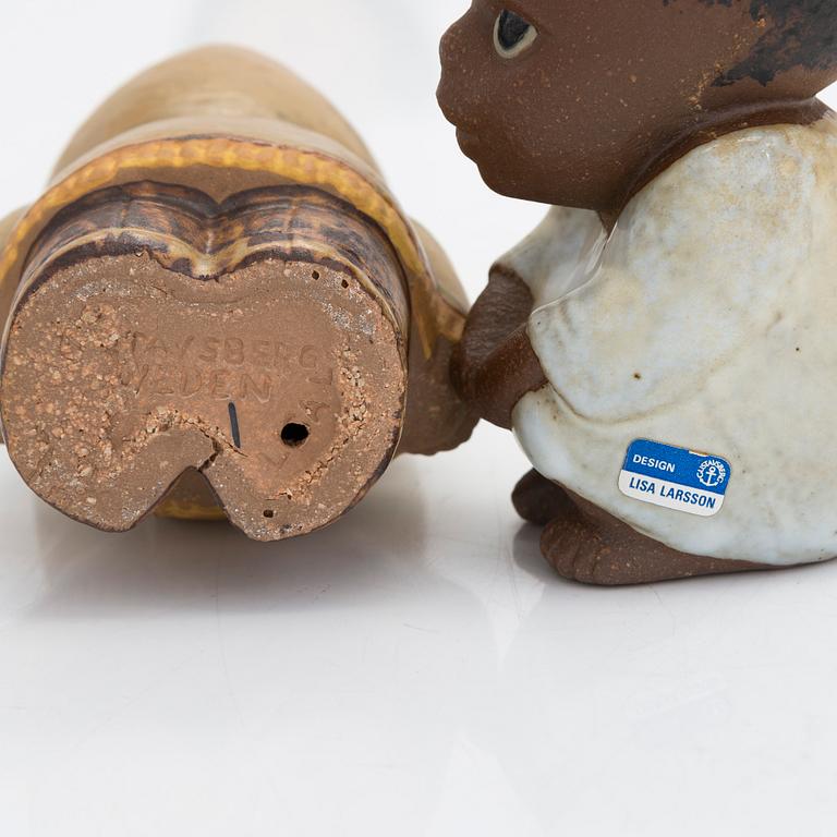 Lisa Larson, figuriner, 5 st, stengods, Gustavsberg. Signerade i godset.