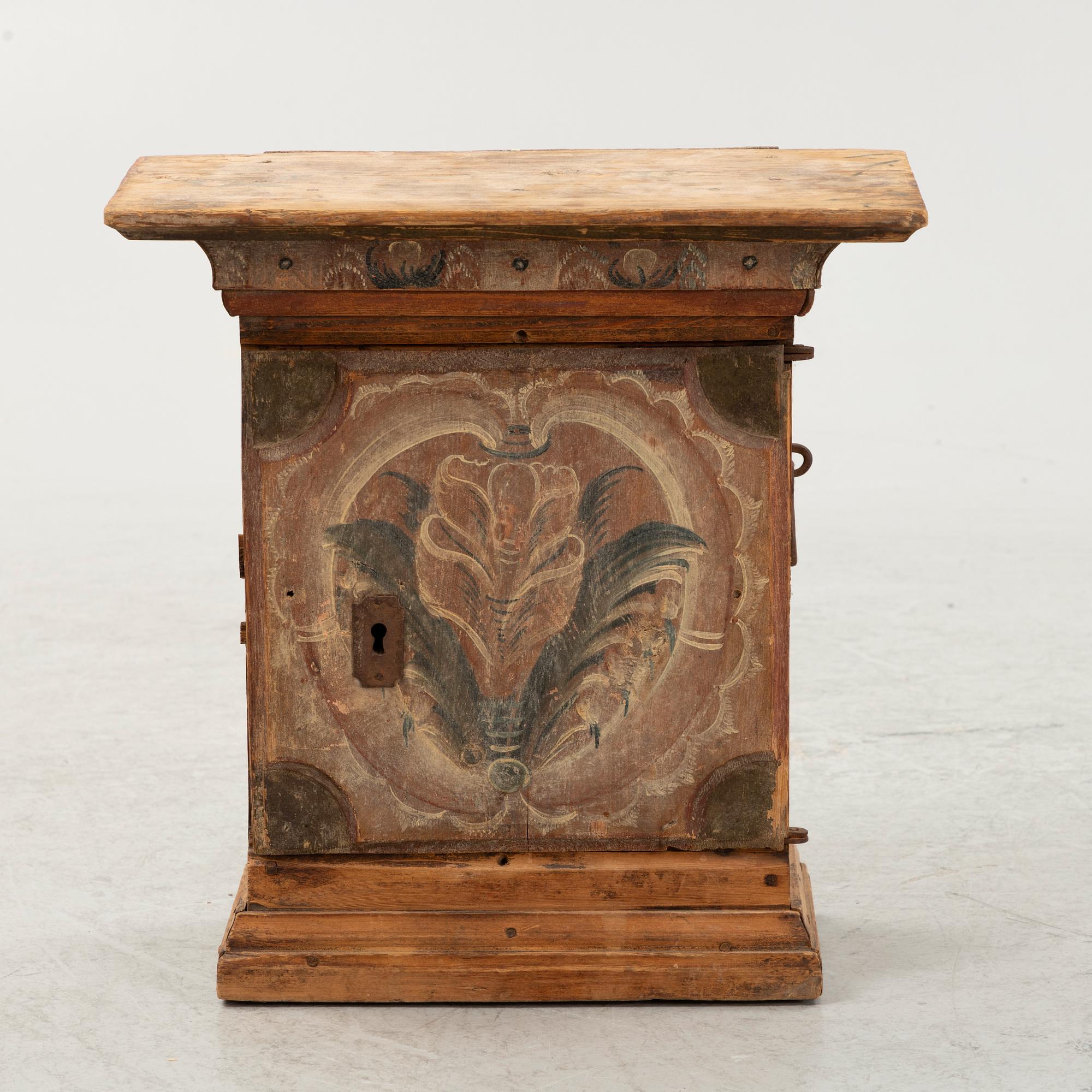 Hanging cupboard, folk art, 18th century.