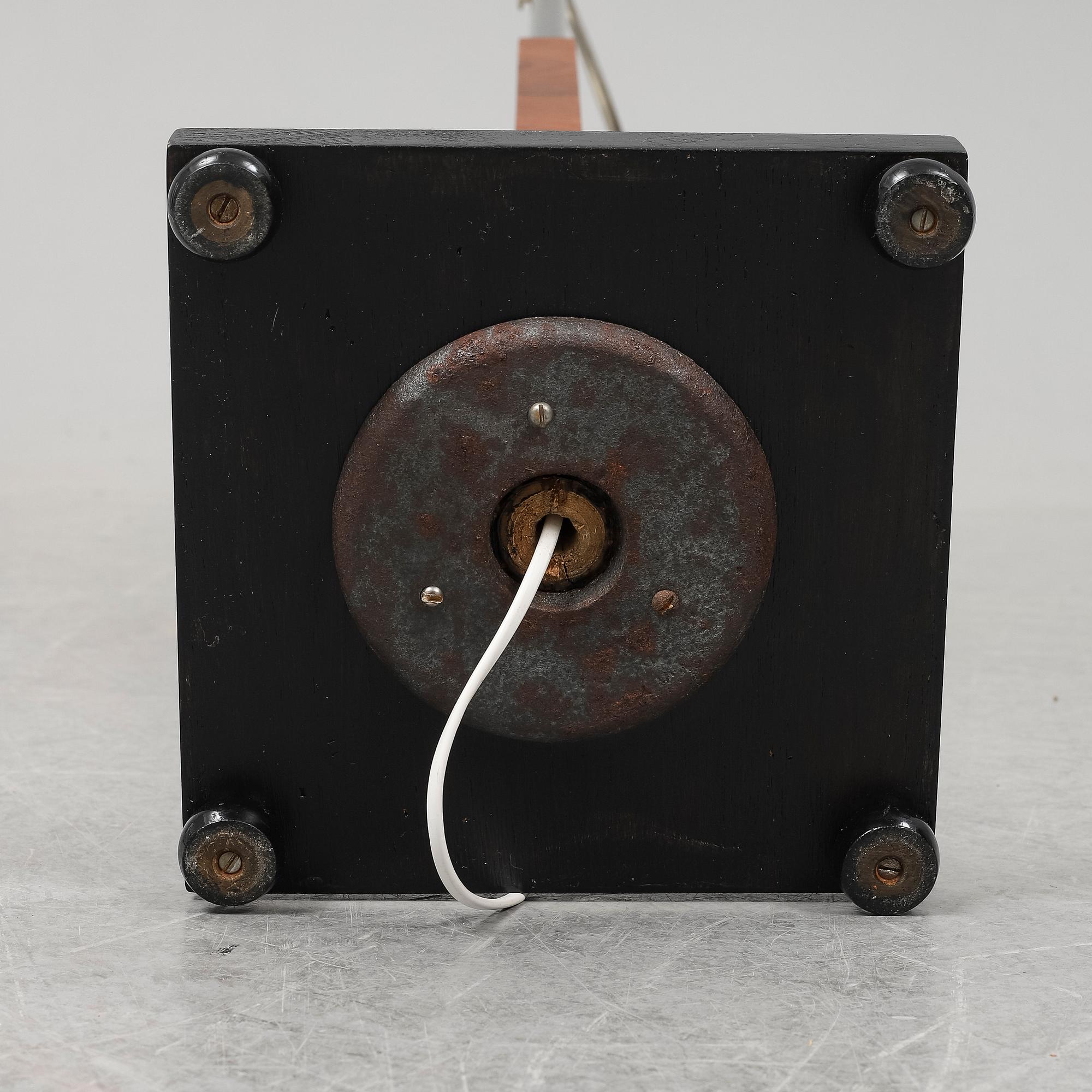 A 1930's floor light.