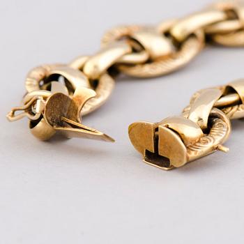 A BRACELET, 14K gold.