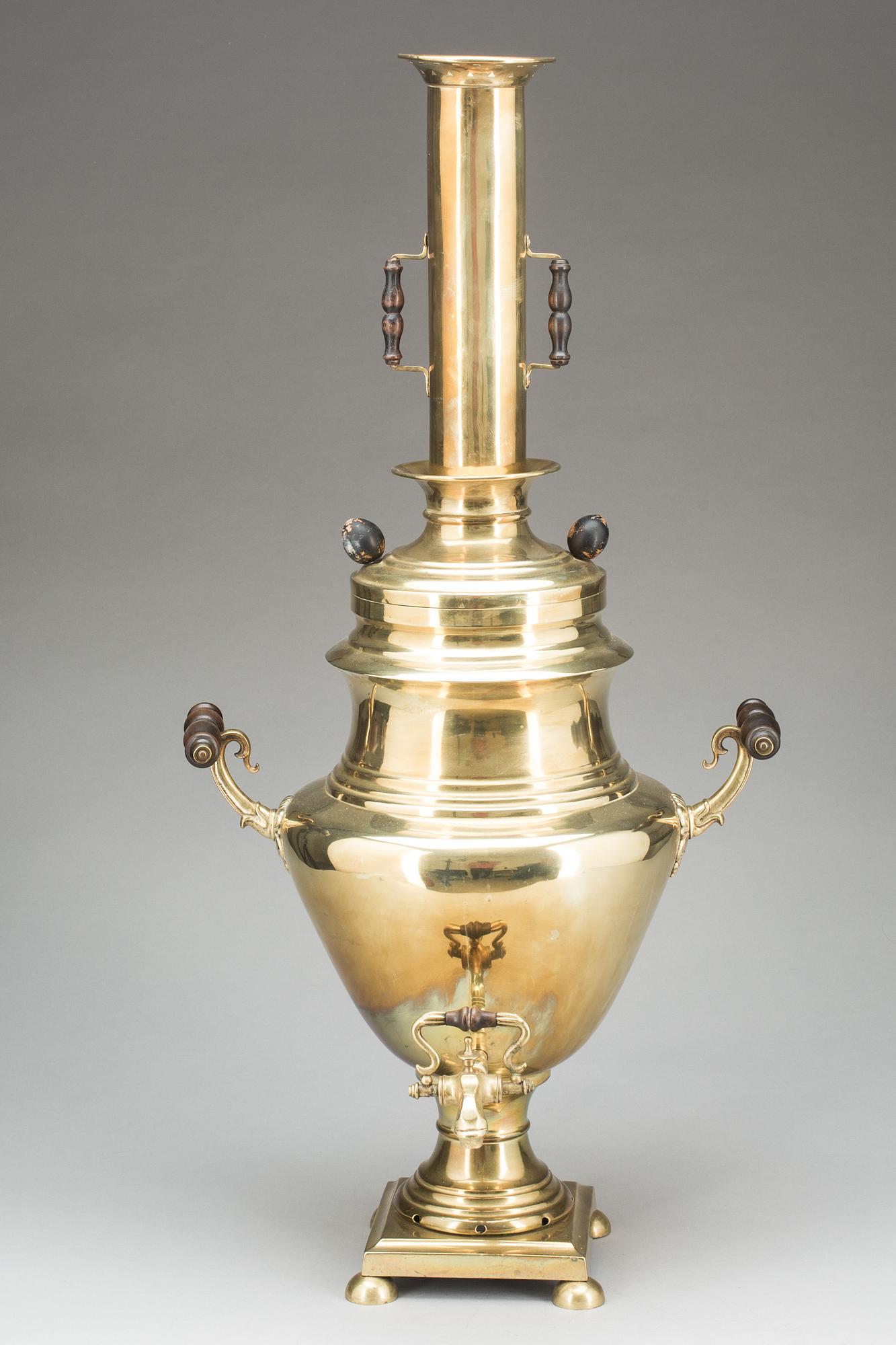 SAMOVAR, omkring sekelskiftet 1900.