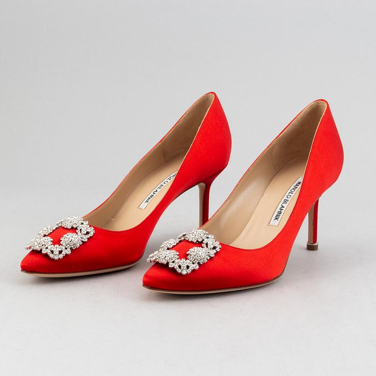 Manolo Blahnik, a pair of red satin 'Hangisi' shoes, 2020, size 38½.