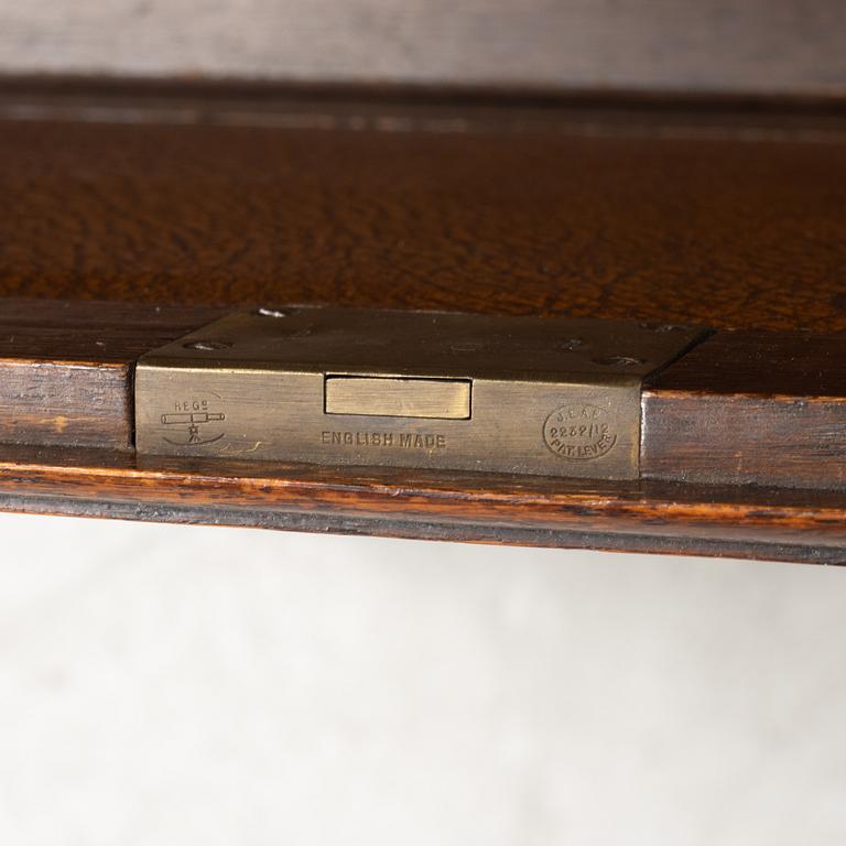 Display cabinet, Germany, 18th/19th century, with later secretaire.