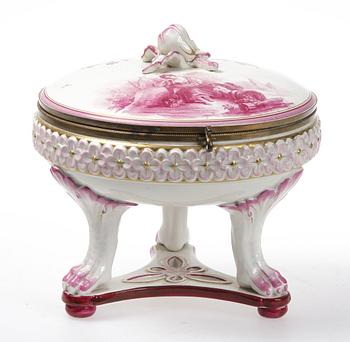 TRIPOD med LOCK, flintgods, mellaneuropa, 1800/1900-tal.