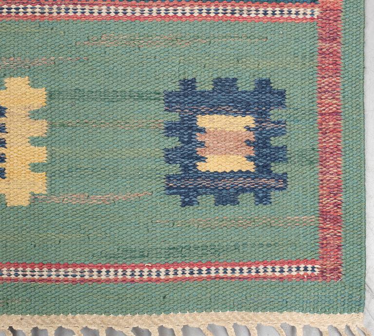 Märta Måås-Fjetterström, a runner, "Grön äng", flat weave, ca 284,5 x 94,5 cm, signed AB MMF.