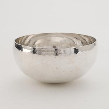 Roland Lantz, a signed sterling silver bowl, Stockholm 1982.