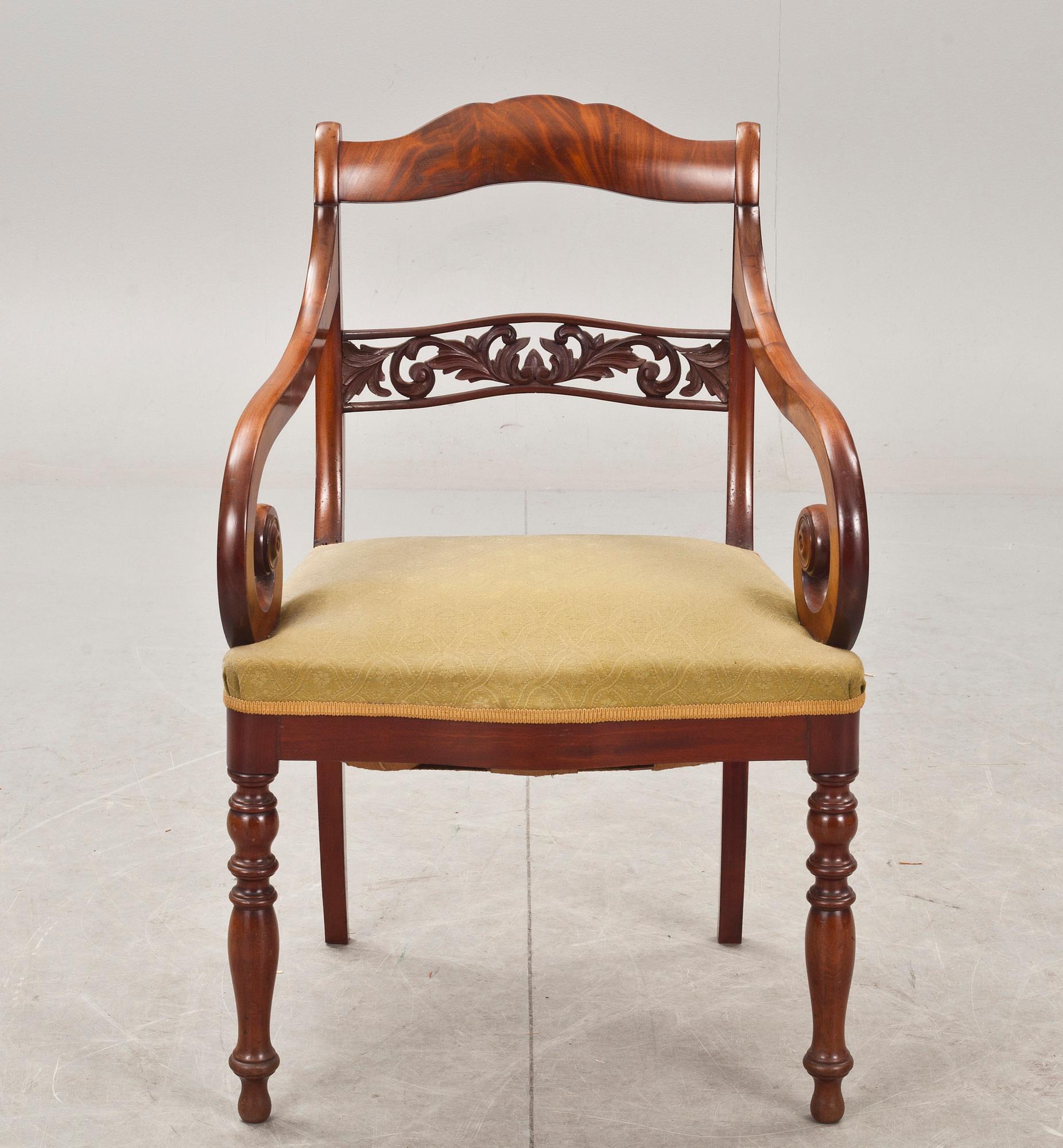 KARMSTOL. Senempire, 1800-talets mitt.