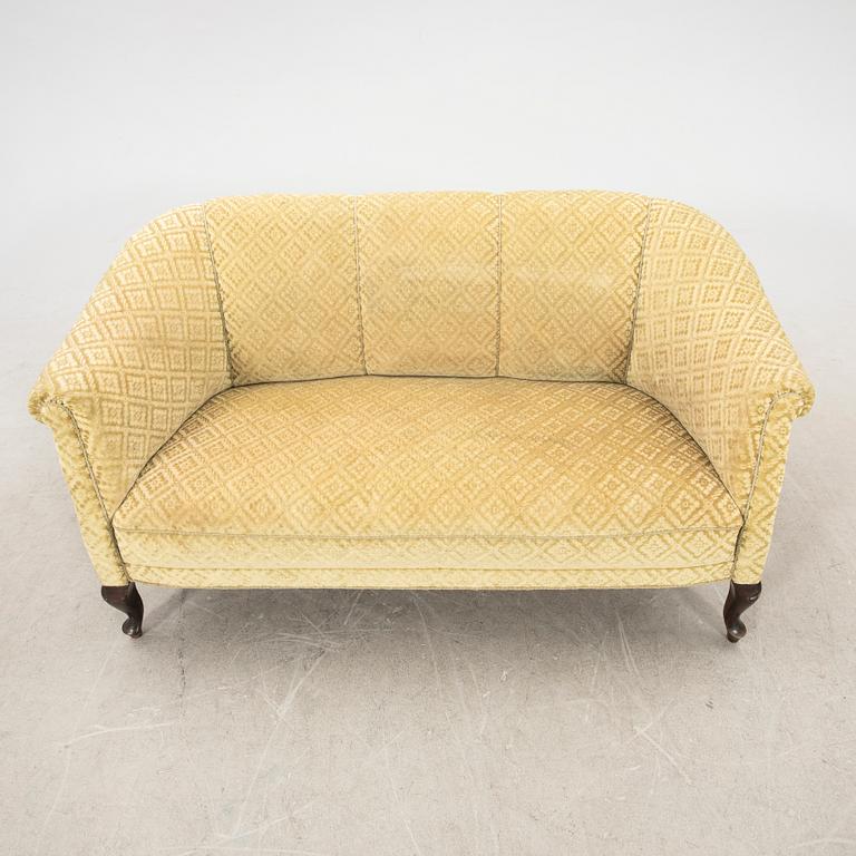 Sofa from the 1940s.