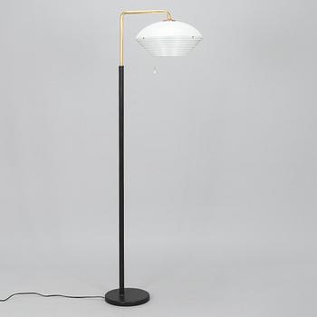 Alvar Aalto, golvlampa, A811, Valaistustyö.