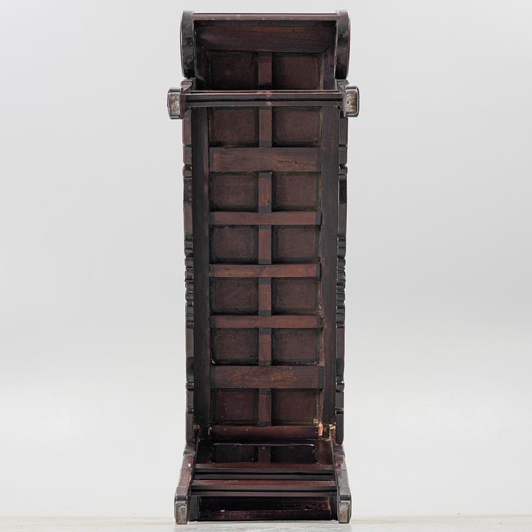 Bänk, hardwood, Kina, 1900-tal.