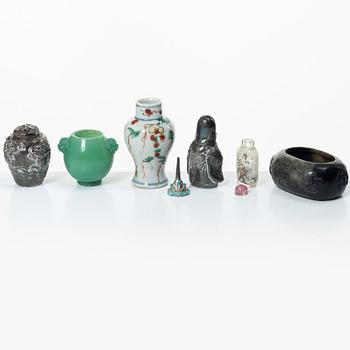 A group lot, Qing dynasty/early 20th century.