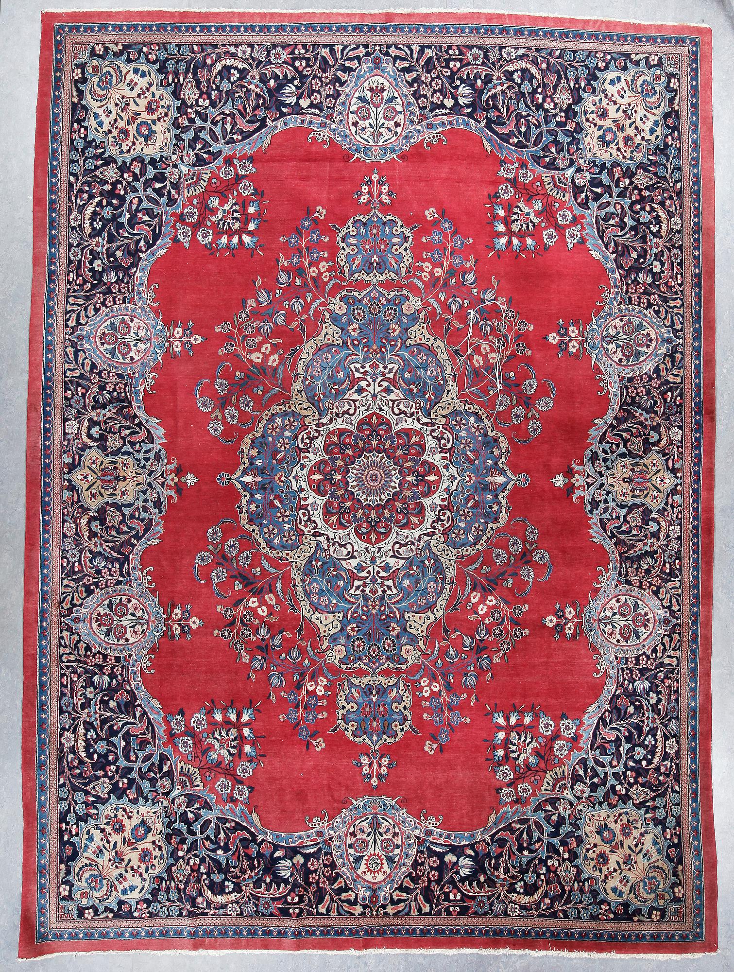 MATTA, semiantik Persisk. Ca 415 x 300 cm.