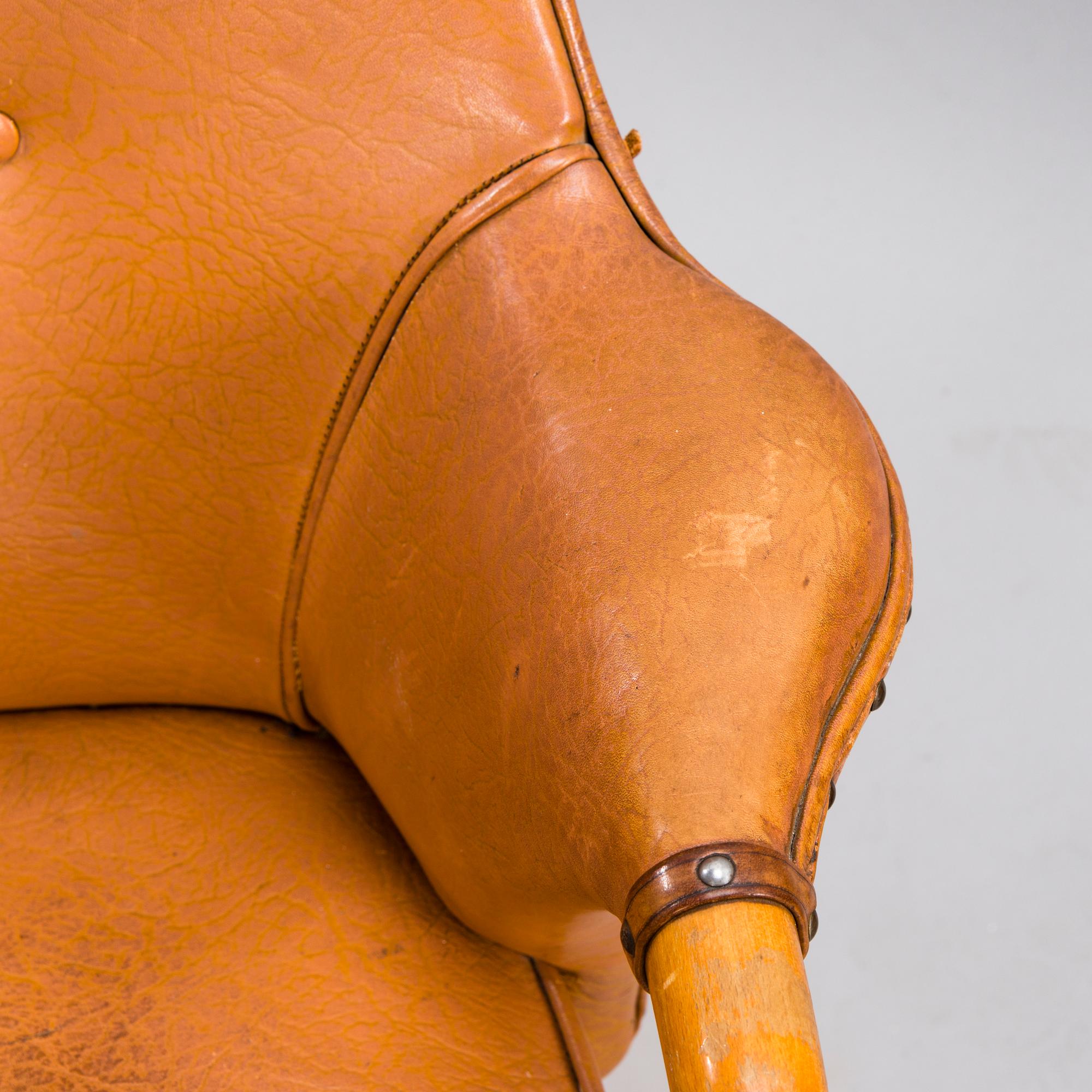 CARIN BRYGGMAN, NOJATUOLIPARI, Kirjopuu 1950-luku.