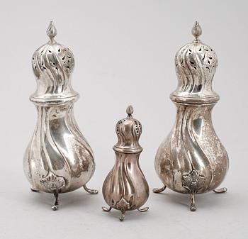 SOCKERRUSKOR, 3 st, silver, Danmark 1920. Tot vikt ca 533 g.