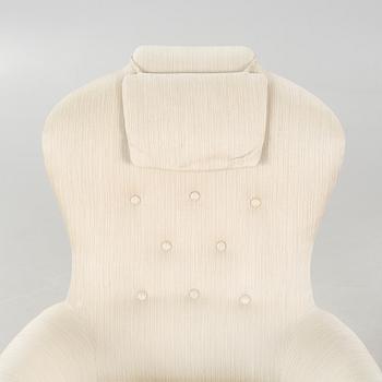 CARL MALMSTEN, fåtölj, "Farmor", 1900-talets andra hälft.